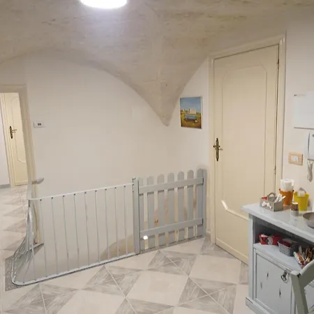 Zigarol House *